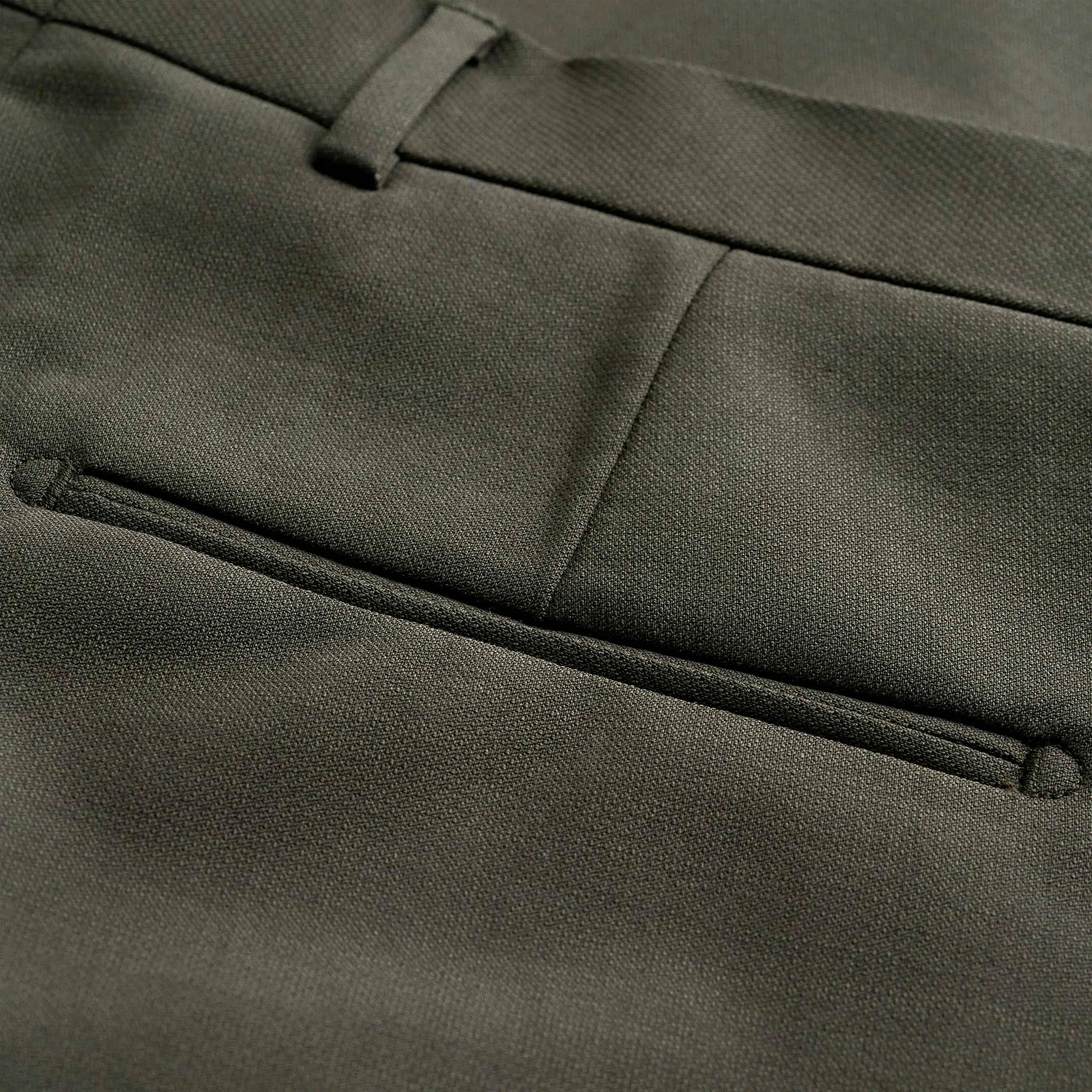 Micro-Structure Wool Stretch Pants - Dark Olive