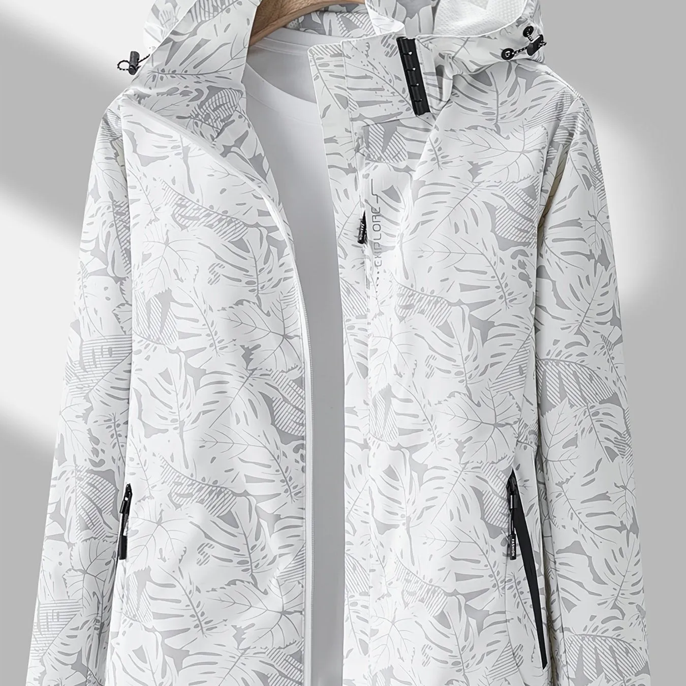 Womens Camouflage Outdoor Jacket Windproof Rainproof With Removable Hood Perfect For Outdoor Adventures | High-quality & Affordable